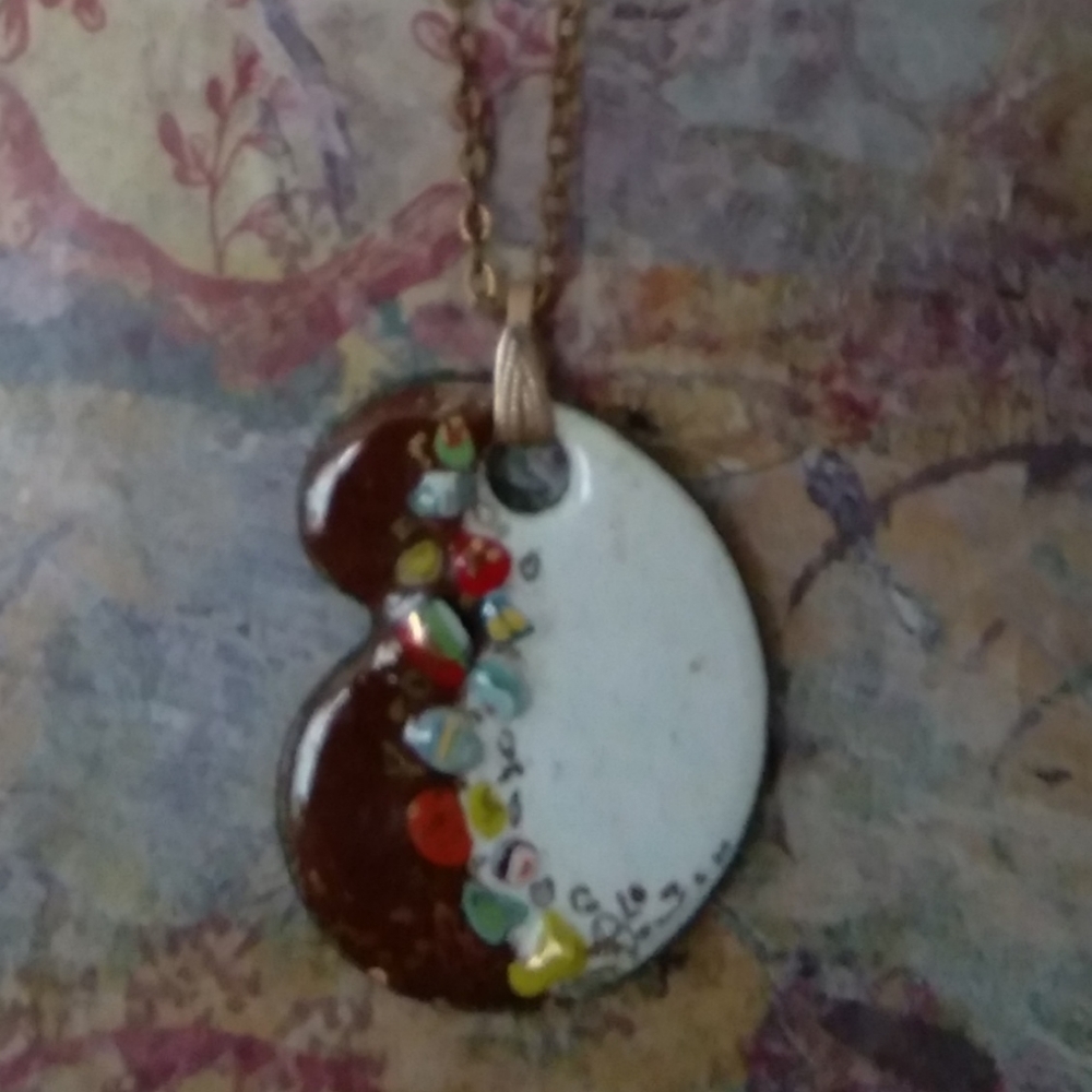 Vintage enamel painters palette necklace